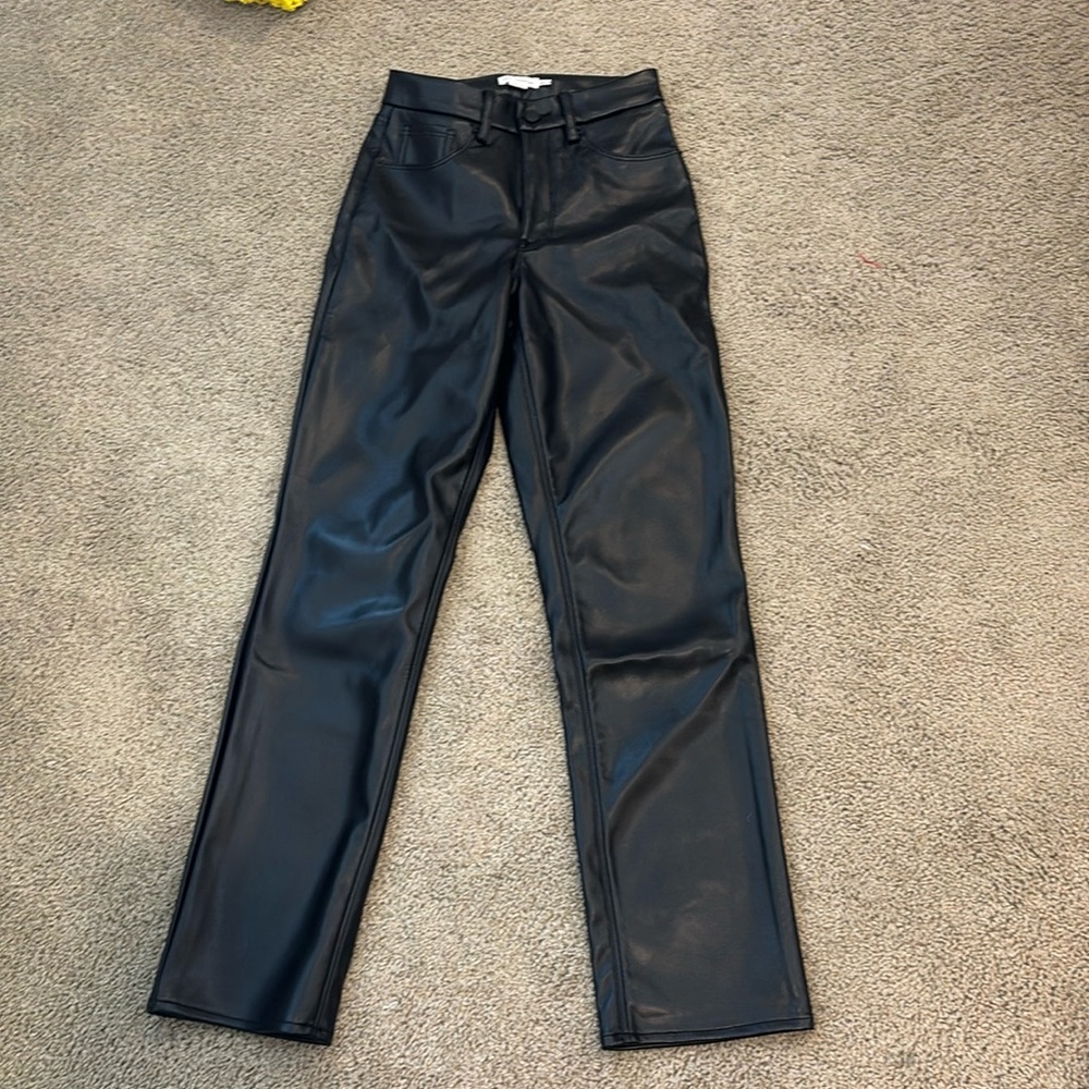 Good American- vegan leather pants